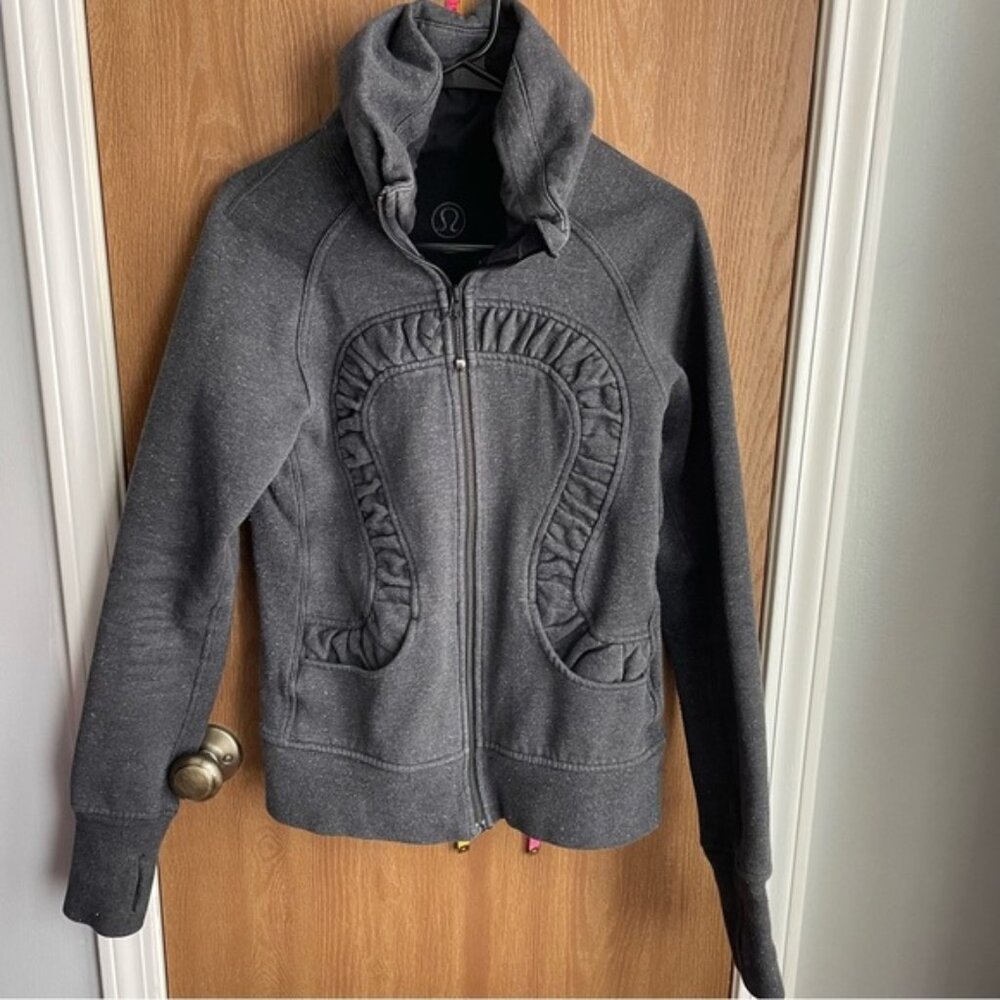Lululemon Gray/Silver Scuba Zip Up Sweater 8